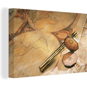 Canvas Wereldkaart - 180x120 - Wanddecoratie Oude verrekijker en kompas op wereldkaart