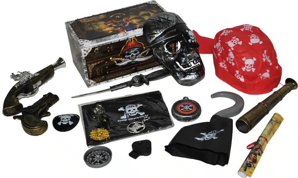 Accessoireset piraat schatkist 15-delig (2 pistolen, haakhand, verrekijker, doodshoofd, vlag, bandana, ooglapje, dolk, schatkaart, ...)